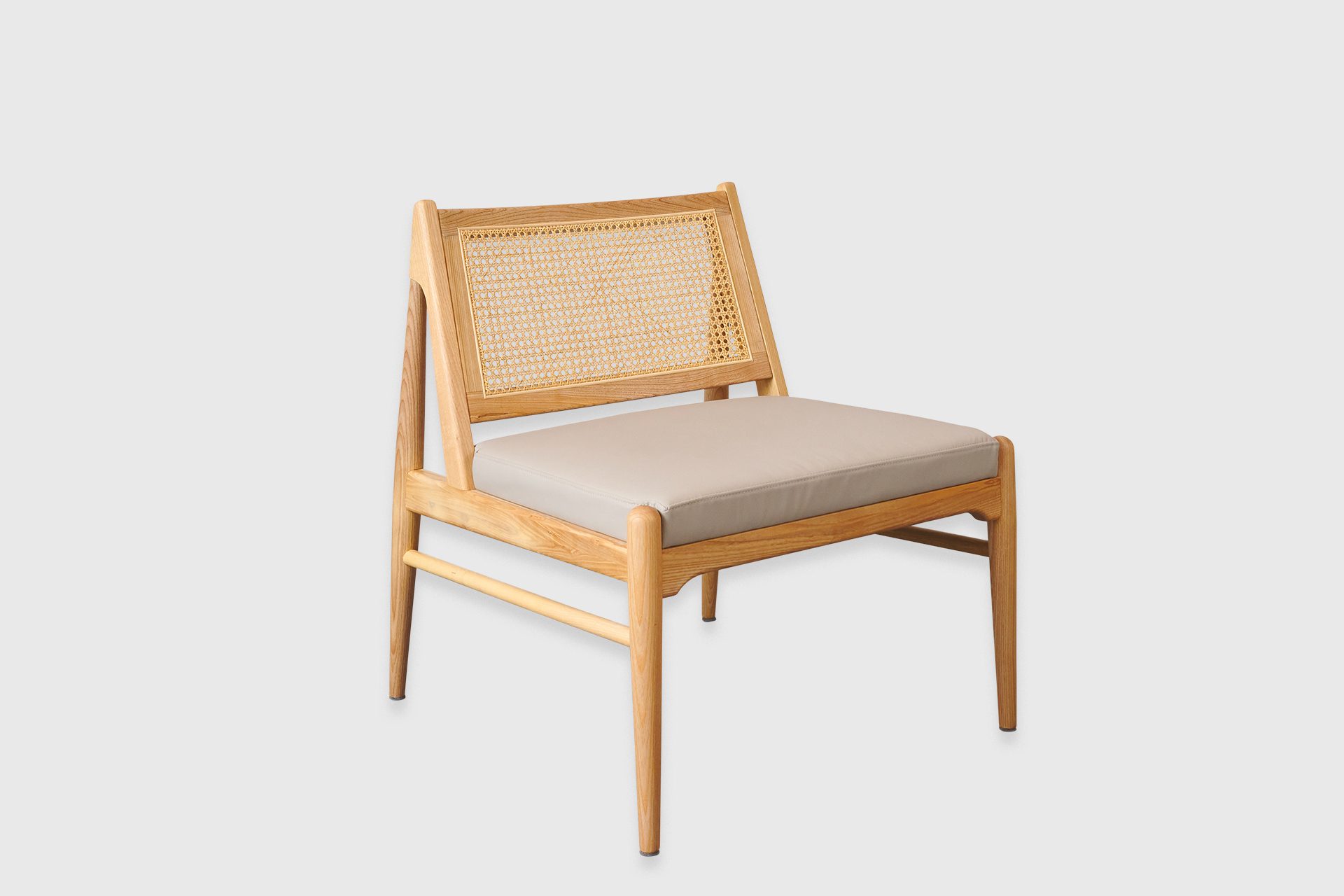 藤編原木休閑椅